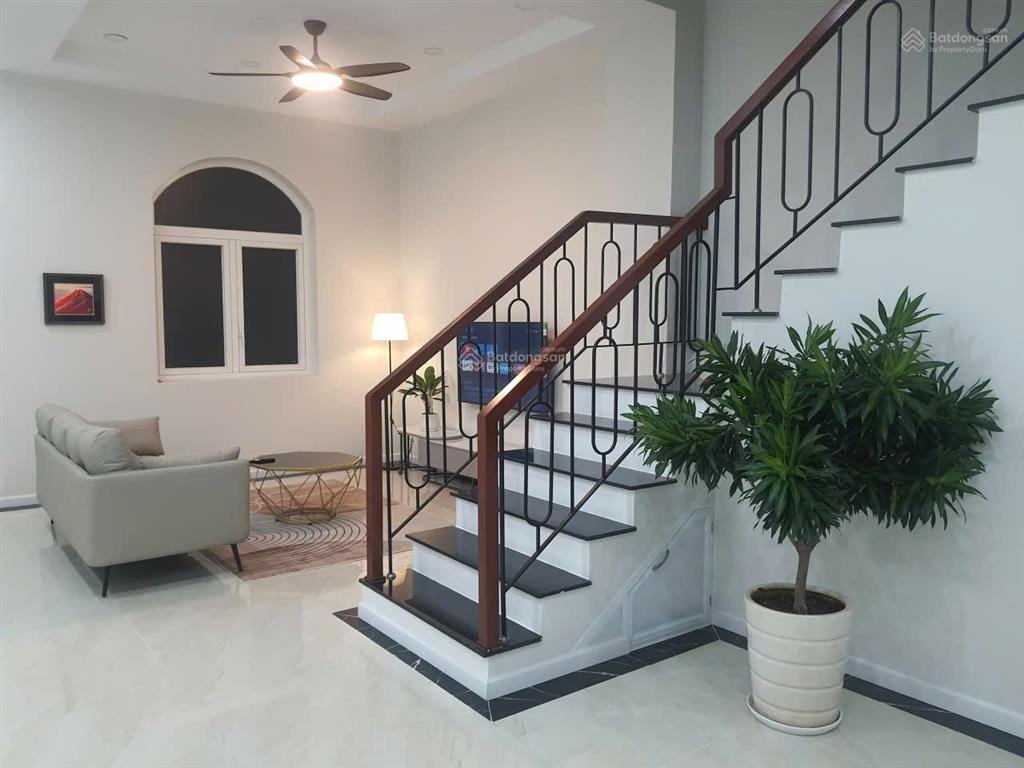 Bán biệt thự tại khu biệt thự sol villas, giá tốt 16,5 tỷ, 120m2