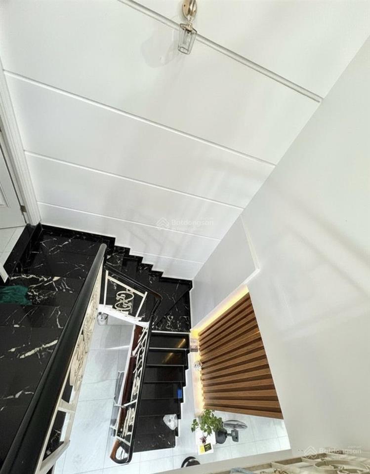 Nhà đẹp trần xuân soạn  ngang 5m hiếm có  sát khu him lam  chỉ nhỉnh 6 tỏi nhỉnh