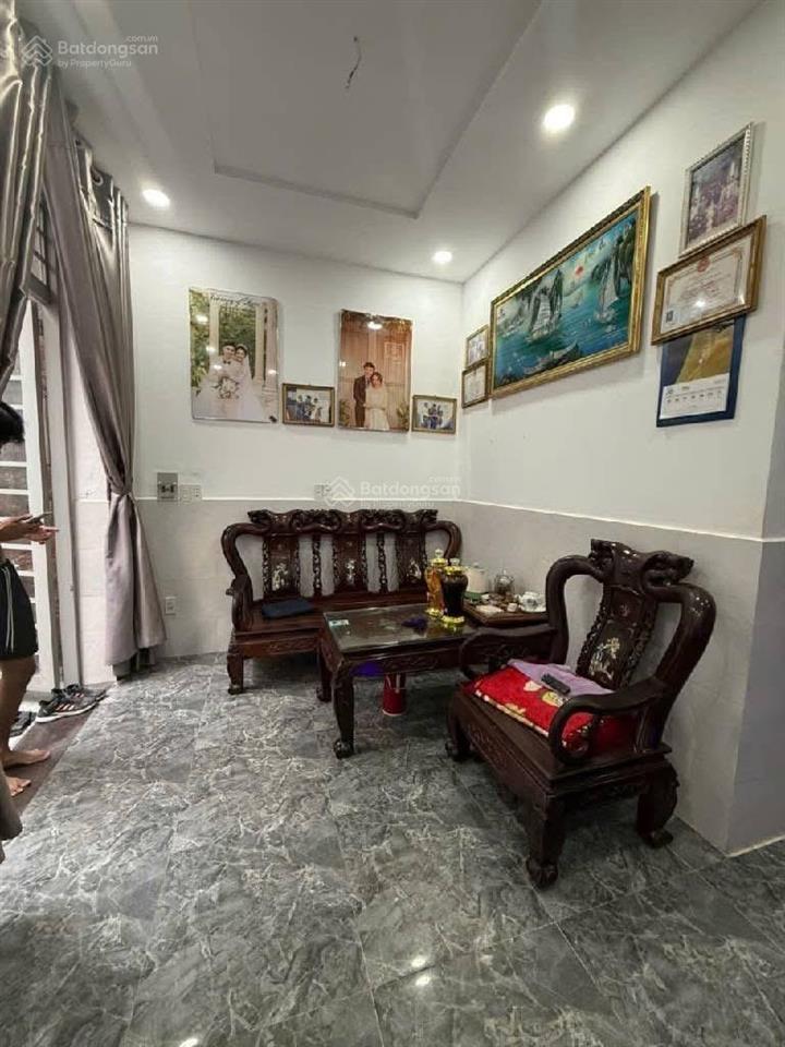 Bán gấp nhà ngay trung tâm quận 7  ngang bề thế 5m chỉ 3 tỷ nhỉnh  ngay phú mỹ hưng
