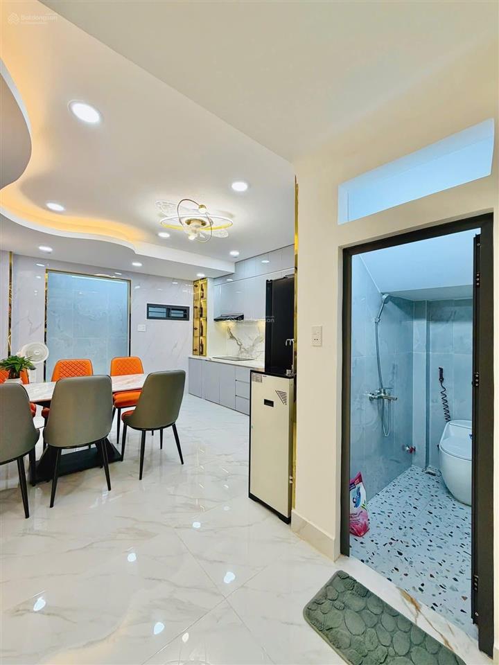 Bán gấp nhà trần xuân soạn quận 7 gần lê văn lương hẻm xe hơi , gần lottemart, dt 50mv nhà mới