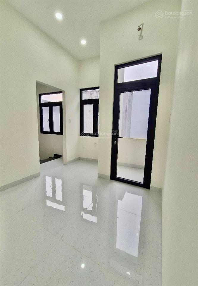 Gấp bán nhà nguyễn thị thập ngang đẹp 5m nhà mới 2 tầng  ngay trường đh tôn đức thắng  lottemart
