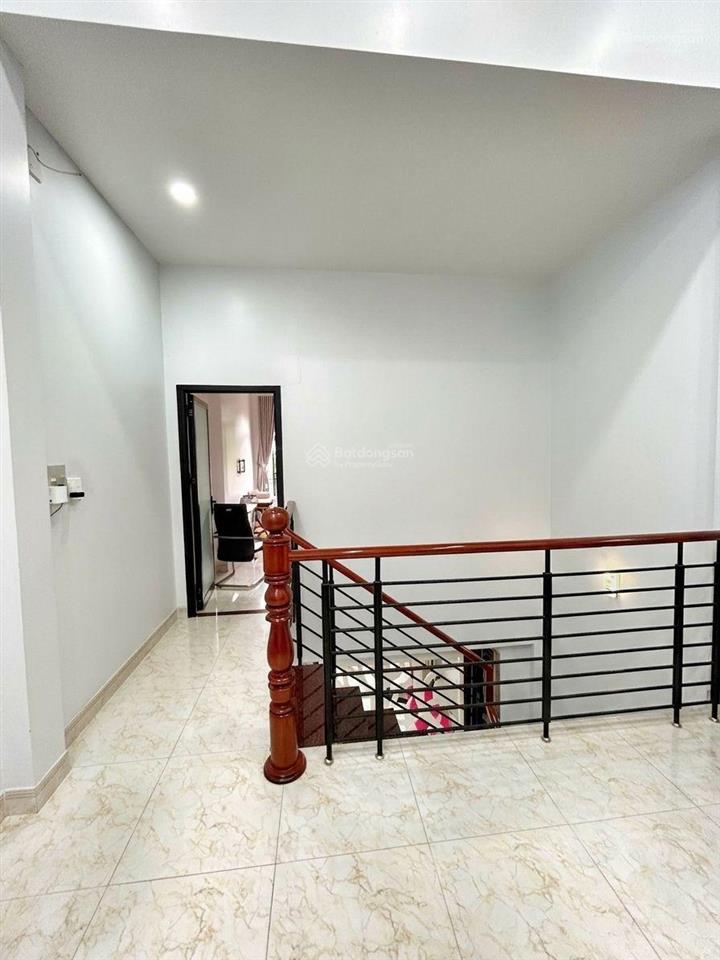 Siêu phẩm nhà đẹp quận 7  xách vali vào ở ngay  giá cực tốt dt 50mv chỉ 5 tỏi nhỉnh, gần mặt tiền