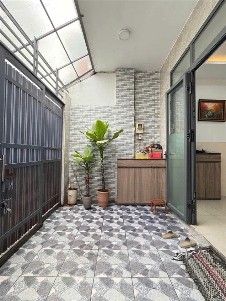 Trần xuân soạn ngay kiều đàm gần trường đh tôn đức thắng  rmit hẻm 5m  ngang 5m giá chỉ 6 tỏi