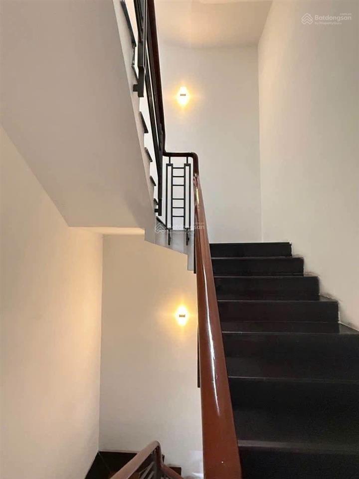 Trần xuân soạn ngay kiều đàm gần trường đh tôn đức thắng  rmit hẻm 5m  ngang 5m giá chỉ 6 tỏi