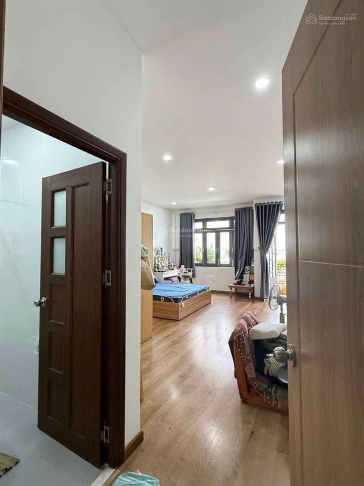 Trần xuân soạn ngay kiều đàm gần trường đh tôn đức thắng  rmit hẻm 5m  ngang 5m giá chỉ 6 tỏi