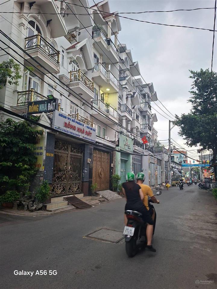 Nhà cũ tiện xây mới 4x21 4 tỷ ngay chợ lê đình cẩn nhà cũ tiện xây mới.