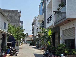 Chủ gấp tài chính cần bán nhà dt 5x18. có 4 phòng đang cho thuê giá 4ty450. còn thương lượng
