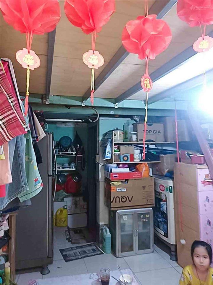 Chủ gấp tài chính cần bán nhà dt 5x18. có 4 phòng đang cho thuê giá 4ty450. còn thương lượng