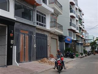Bán nhà xe hơi đỗ cửa dt.84m2.. khu nhà cao tầng, ngay lê đình cẩn giáp khu tên lửa.