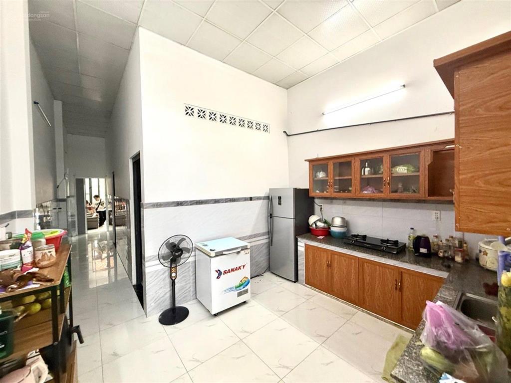 Bán nhà 125m2, 6 tỷ vnd tại tân tạo, bình tân, view đẹp hàng hot