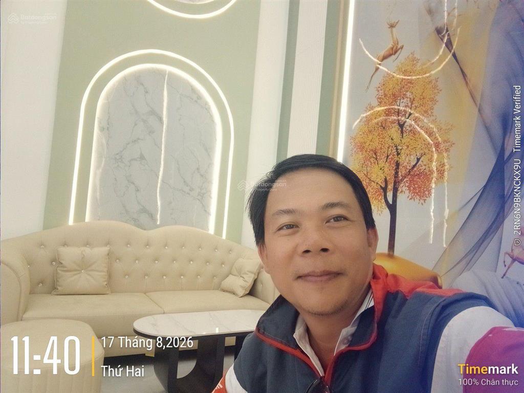 Nhà mặt tiền kinh doanh, gần khu tên lửa a.eon.mall bình tân giá hơn 6 tỷ xíu.