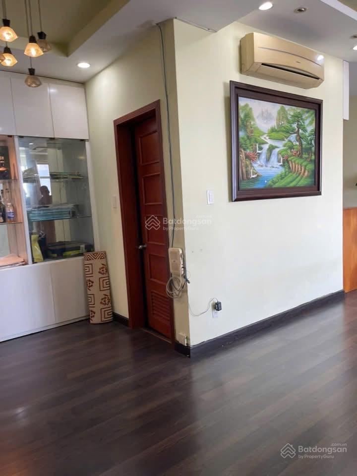 Bán căn hộ chung cư 3pn, 3wc tại phú hoàng anh, giá ưu đãi 4,6 tỷ, 129m2 hot!