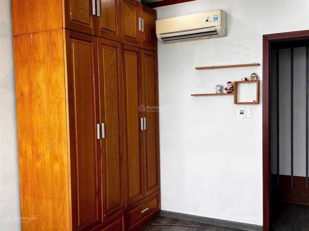 Cho thuê cc 3pn 2wc tại phú hoàng anh, 128m2, 13 triệu vnd