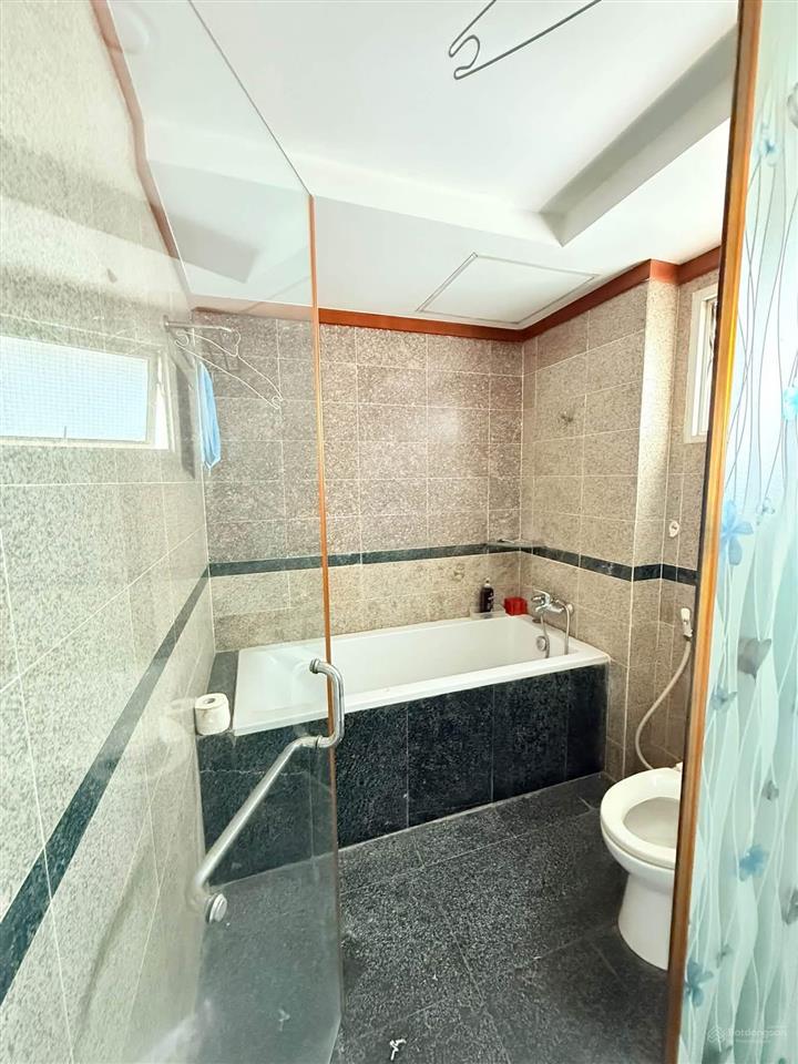 Bán gấp căn hộ 3pn, 3wc, 129m2 tại phú hoàng anh, nhà bè, hồ chí minh, 4,35 tỷ