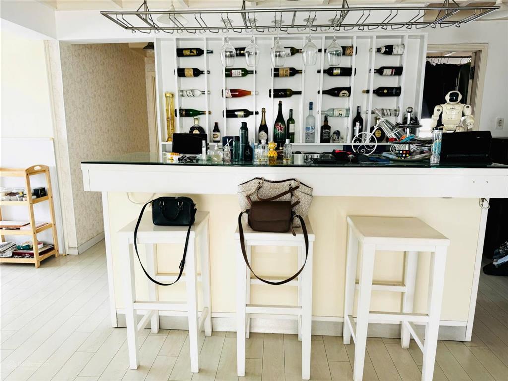 Căn hộ cc 4pn, 3wc, 240m2 tại phú hoàng anh, 8 tỷ vnd, chính chủ hàng hiếm
