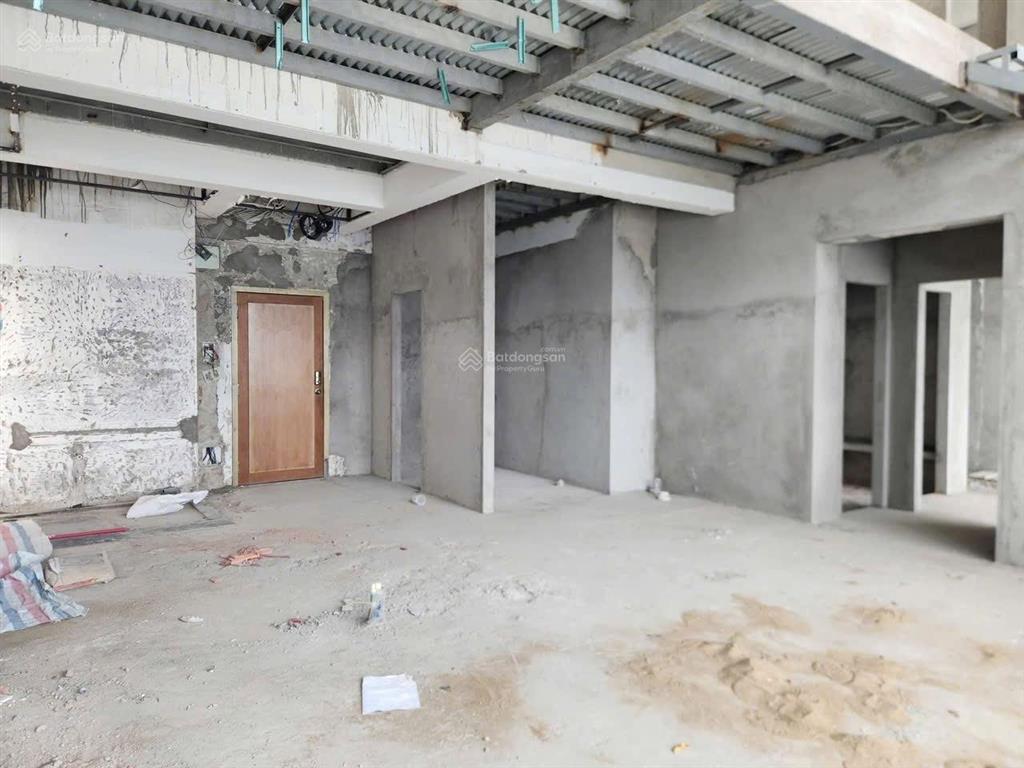 Bán loft house thô cc 3pn, 3wc, 140m2 tại phú hoàng anh, 6 tỷ vnd