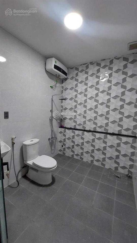 10ty250 ngang 4,7*16m  xe hơi vào nhà 3 tầng đường số 79, p. tân quy, q7