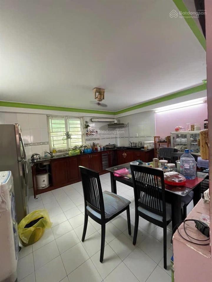 Nhà 2 tầng  ngang khủng 6.5m  cách mt nguyễn thị thập chỉ 100m  4 chỗ tới nhà