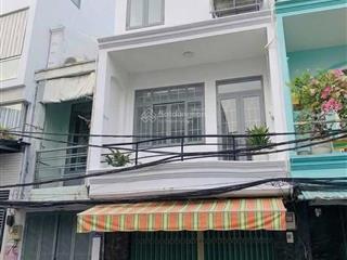 4 tỷ 5  hẻm xe hơi 4m  cách mt bùi văn ba 30m  nhà 3 tầng  ngang 4m