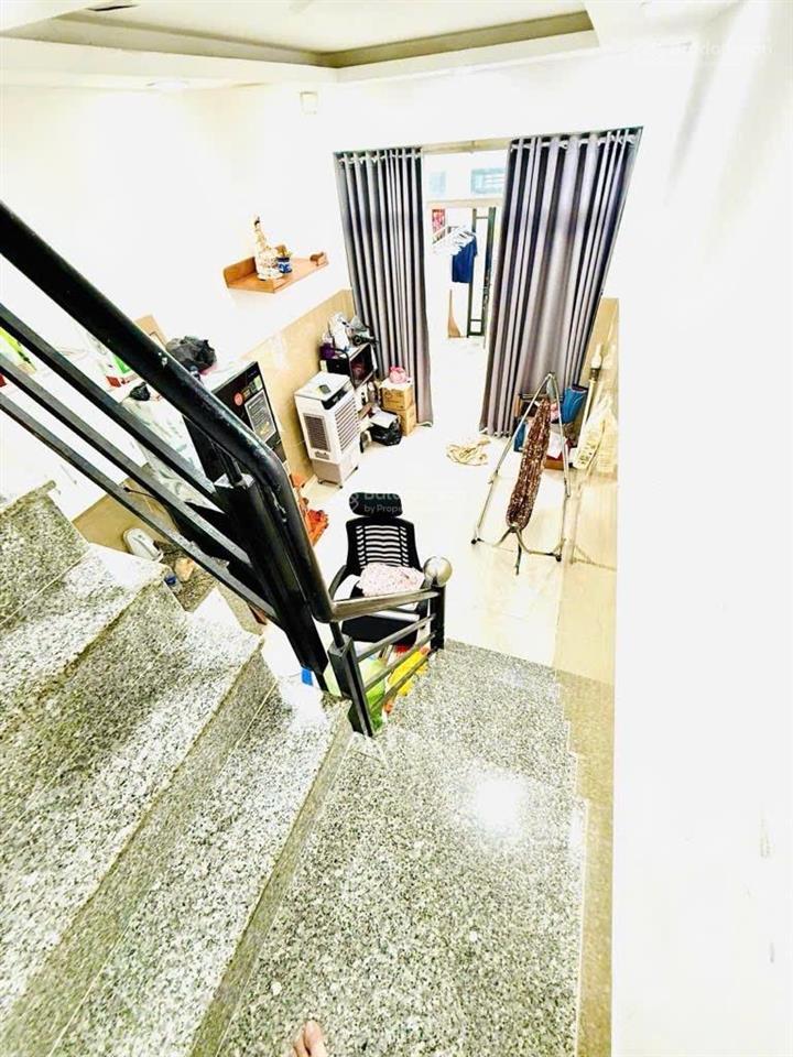 6tỷ400  76m2  4 pn  hẻm 5m, ô tô tới nhà  cách nguyễn thị thập 400m  có thu nhập 15tr/th