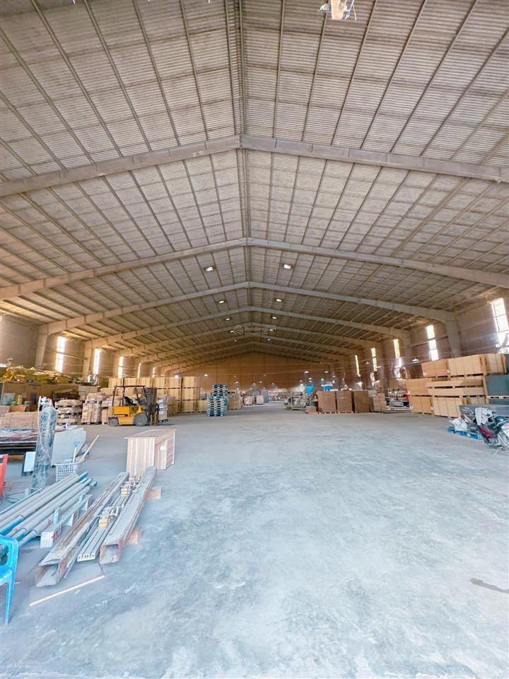 Xt246
cho thuê xưởng gần cụm công nghiệp hố nai  tp. đồng nai. 14.000m2 pháp lý chuẩn. chỉ 380tr