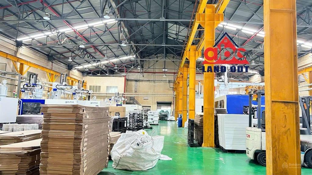 Cho thuê xưởng trong kcn hố nai  p hố nai. đồng nai. 5200m2. có sẵn nhiều cẩu trục. chỉ 395tr