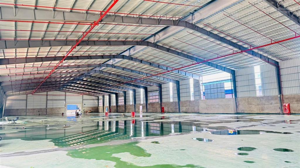 Cho thuê xưởng sản xuất tại kcn bàu xéo  trảng bom  tp. đồng nai. 6000m2 giá 4$/m2.