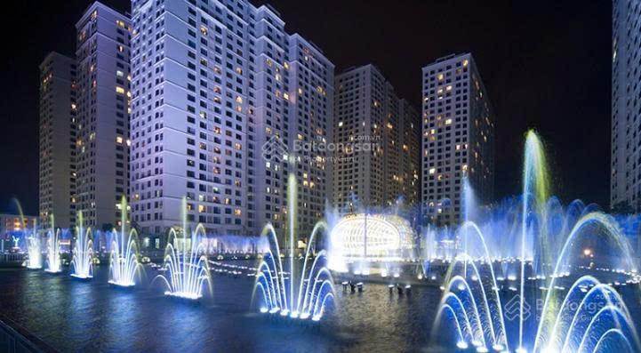 Chính chủ cực thiện chí bán căn hộ 4pn, 190m, tầng cao, full đồ đẹp, bc nam tại times city, giá tốt