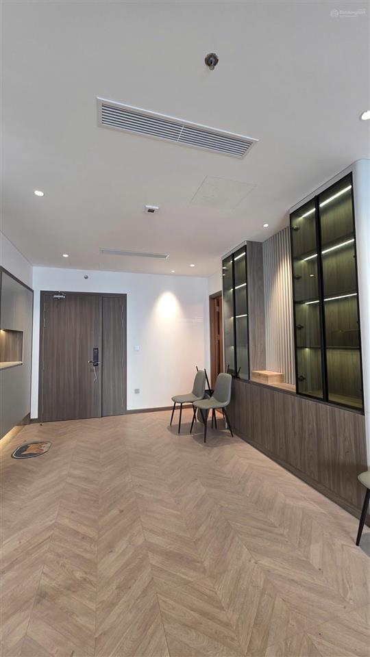 Cần bán nhanh căn hộ 3pn, tầng cao, view hồ tây, n01t6 ngoại giao đoàn, giá cực tốt! [0989 826 ***]