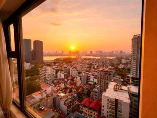 Chính chủ cần bán nhanh căn hộ 3pn, tầng cao view hồ tây tuyệt đẹp, d'.le roi soleil, 59 xuân diệu