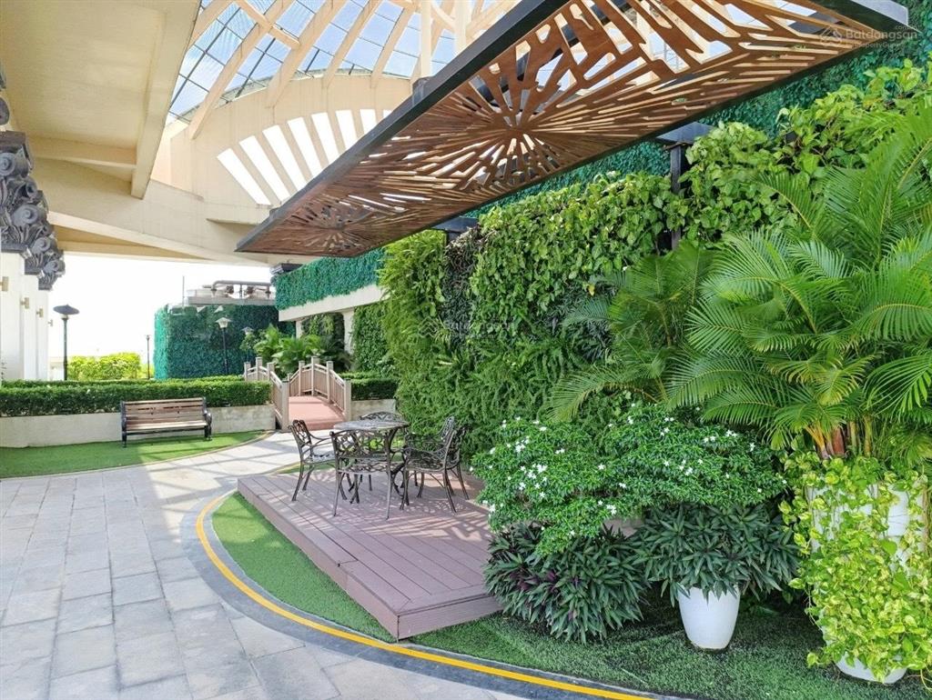 Chính chủ cần bán nhanh căn hộ 3pn, tầng cao view hồ tây tuyệt đẹp, d'.le roi soleil, 59 xuân diệu