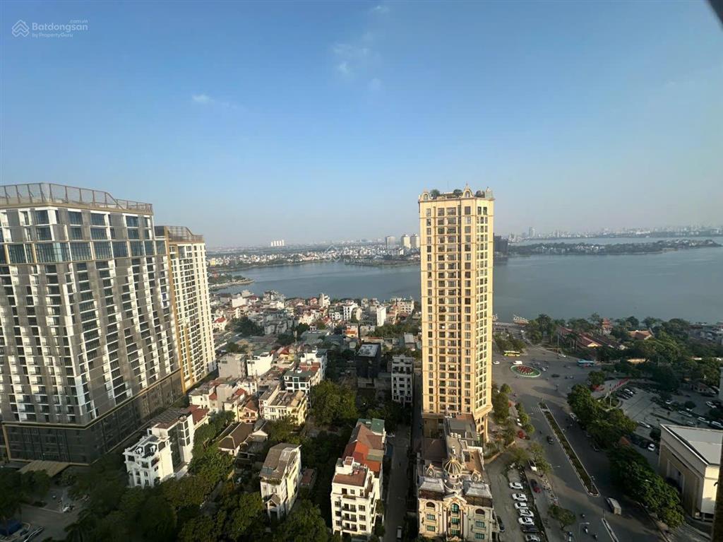Cần bán nhanh căn hộ 3pn, tầng trung, full nt, view hồ tây đẹp d.el dorado ii tây hồ, giá siêu tốt