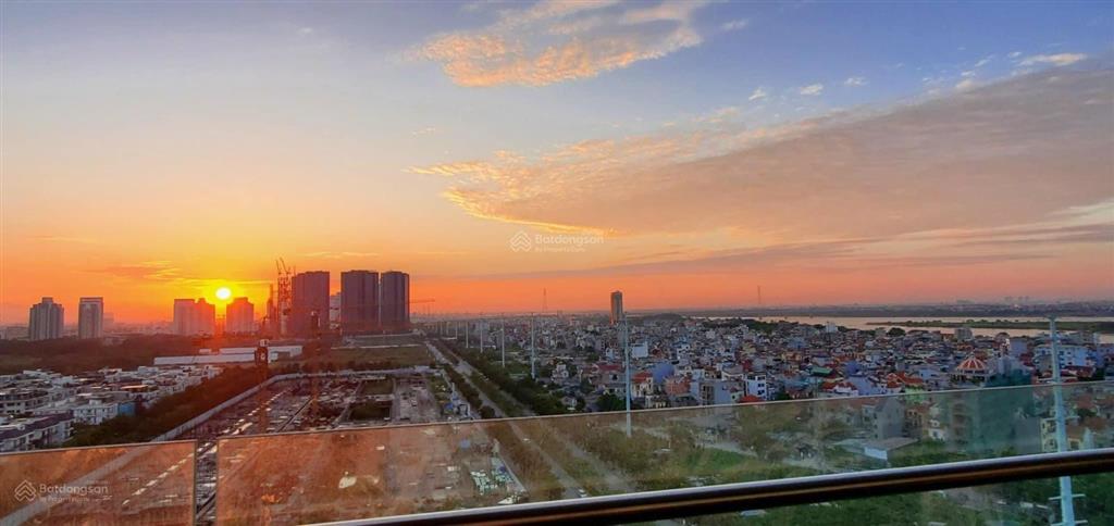 Siêu hiếm! sở hữu ngay căn penthouse rộng đến 495m2 giữa lòng tây hồ, giá chỉ 119tr/m2 [0989 826 ***]