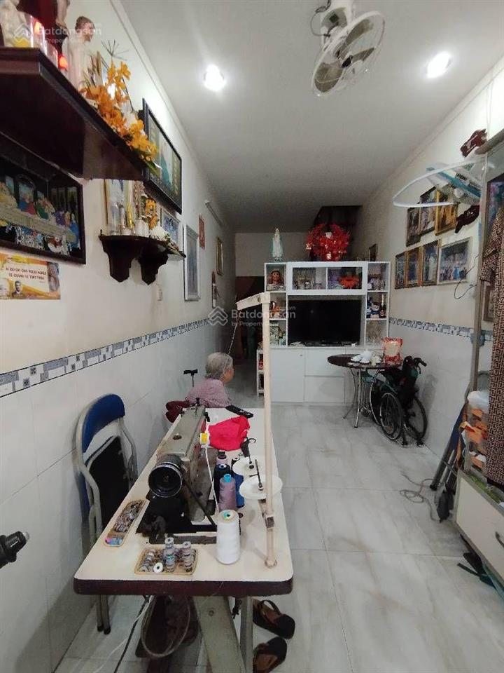 Mặt tiển kinh doanh đa ngành nghề  gần công viên làng hoa