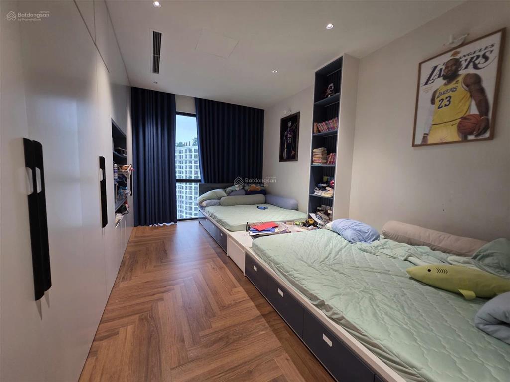 Đập thông 4pn 3wc royal city, 28,5 tỷ, 230m2 view hướng mát, bể bơi. rẻ nhất thị trường