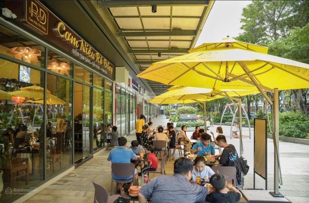 Shophouse 535m2, 15x28m (1 trệt 1 lầu). mua trực tiếp cđt. sở hữu lâu dài, có hđ thuê 5 năm.