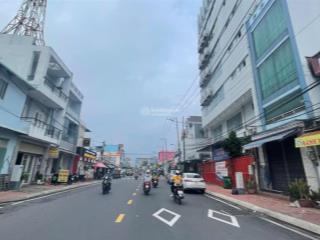 Bán đất mặt tiền ql13, 1000m2 thổ cư 950m2, 20x50 sổ sẵn giá 75 tỷ