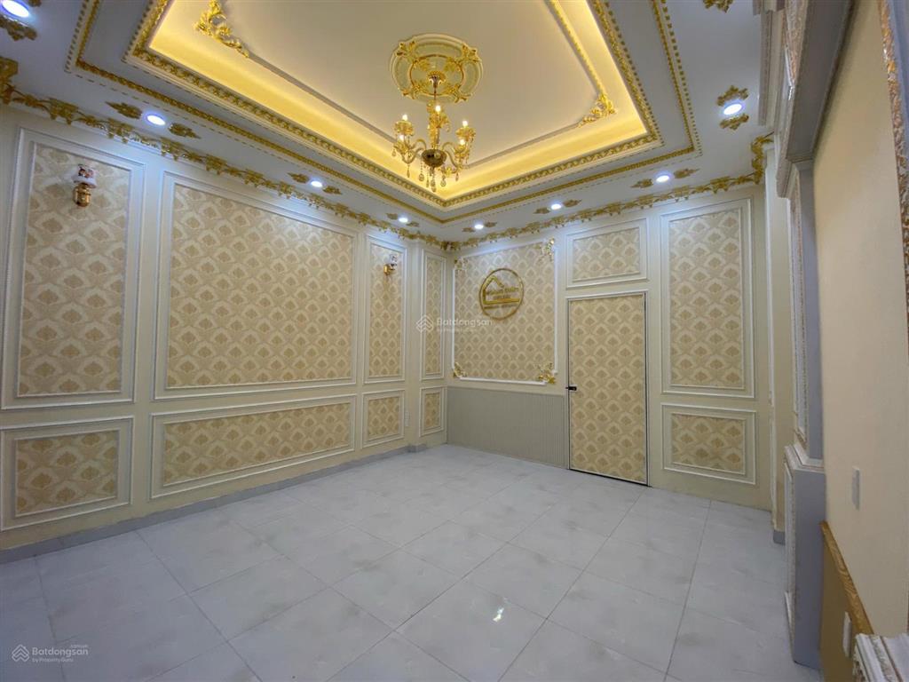 Chính chủ  bán nhà 1 trệt, 2 lầu, 4,5mx13m. ngã tư quang trung phan huy ích phạm văn chiêu, gò vấp