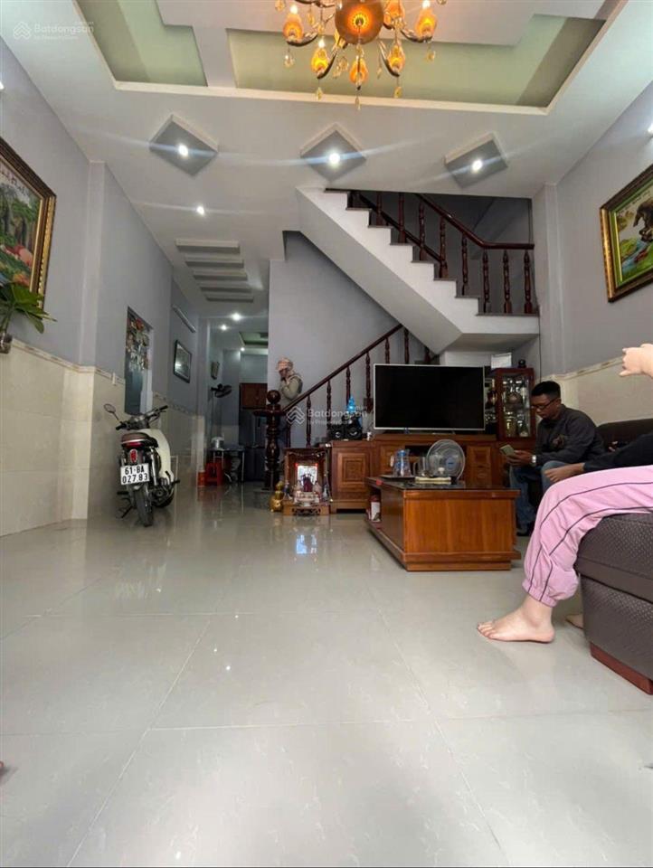 Ngộp lắm rồi giảm mạnh 350t từ 2,76ty xuống còn 2,41ty a chị phải rất rất nhanh mới kịp ạ