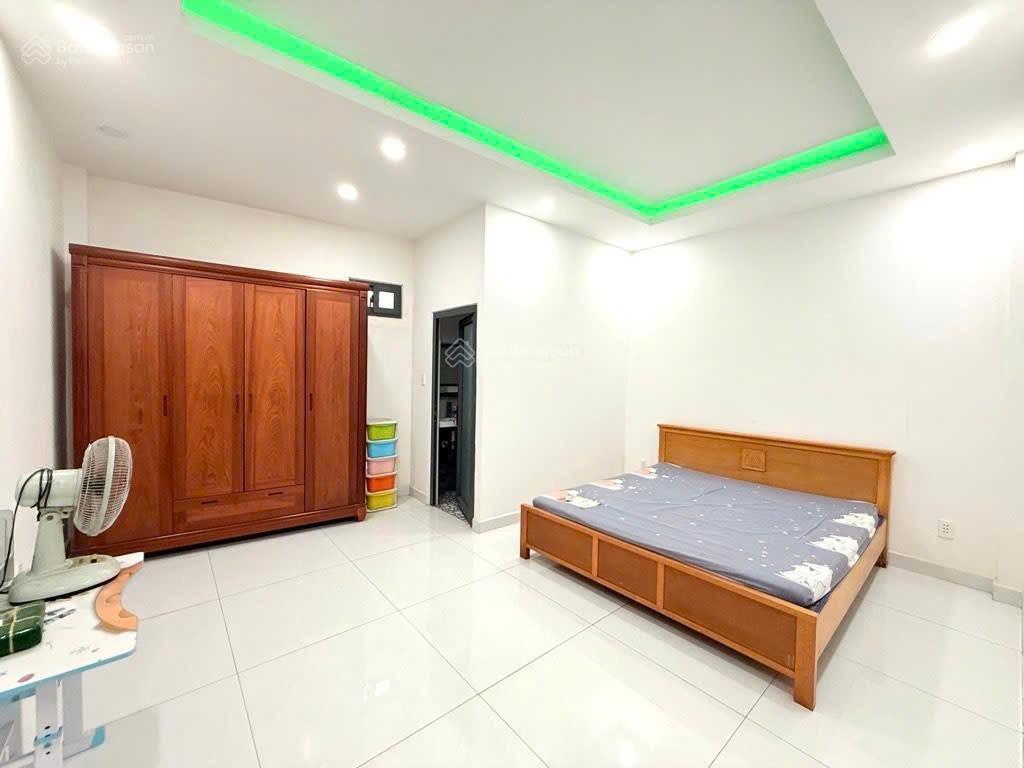 Bán nhà 5 tầng mtkd full nội thất đường tl54, phường thạnh lộc,q12,dt50m²(5x10).đường 8m