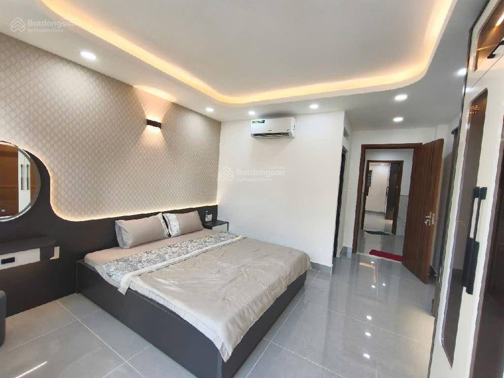 Bán nhà 4 tầng mới ở ngay full nội thất đường tl27, phường thạnh lộc, q12,62m(4x15,5). hẻm ôtô.