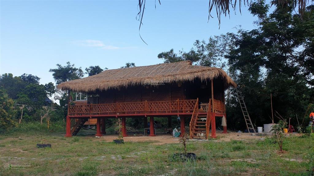 Bán trang trại nghỉ dưỡng view suối tại khu kinh tế vân phong huyện vạn ninh, khánh hòa