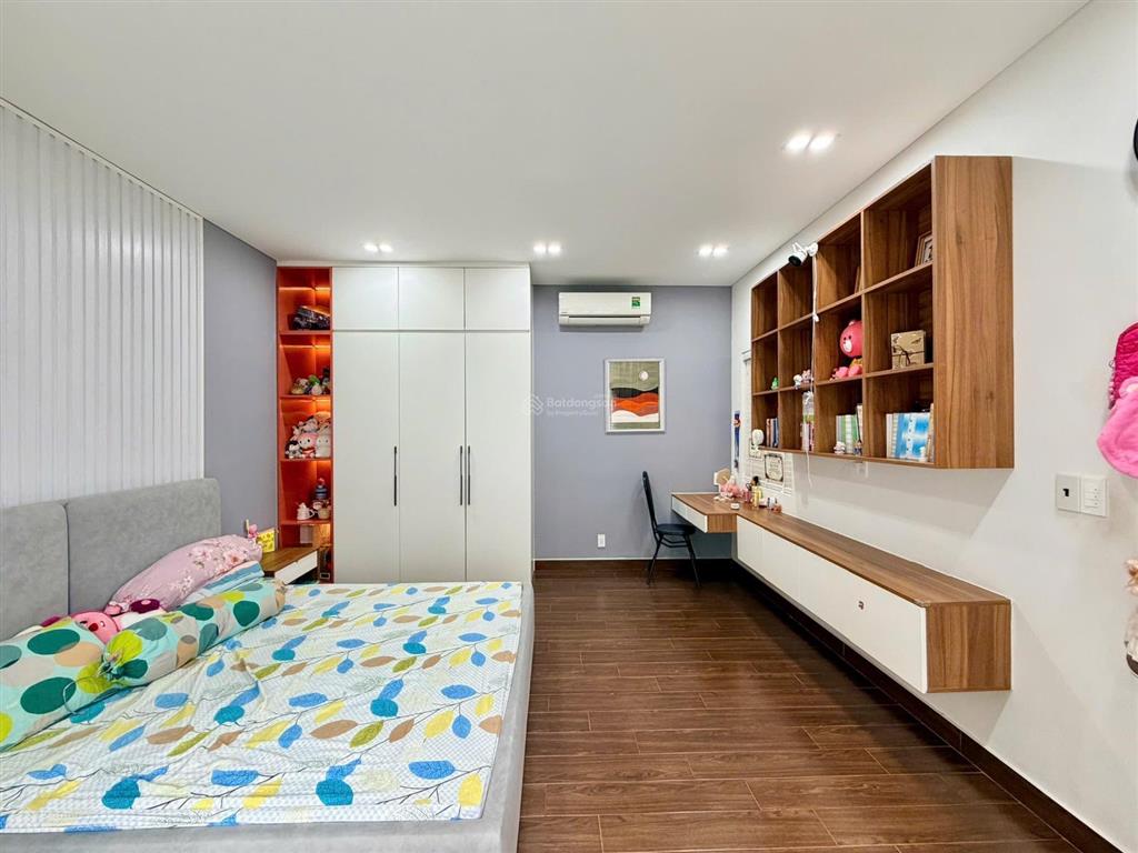 Biệt thự nghỉ dưỡng giữa trung tâm mỹ tho hàng hiếm ngang 10x59m