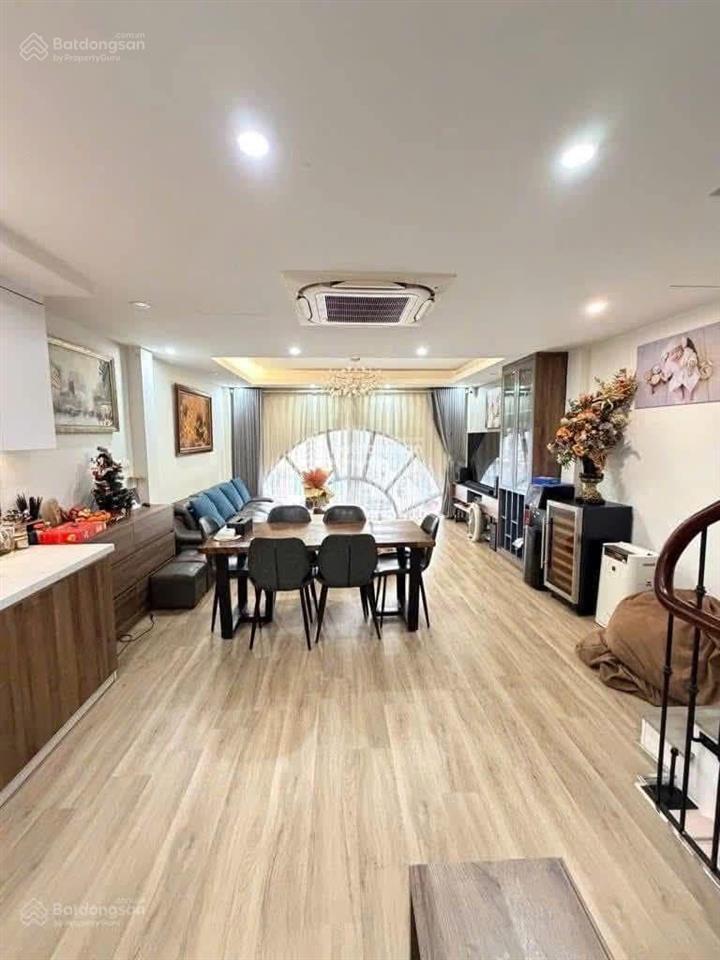 Mặt phố hòe nhai, ba đình, 45m  mt 4,8m  6t thang máy, vỉa hè rộng, kinh doanh đỉnh cao