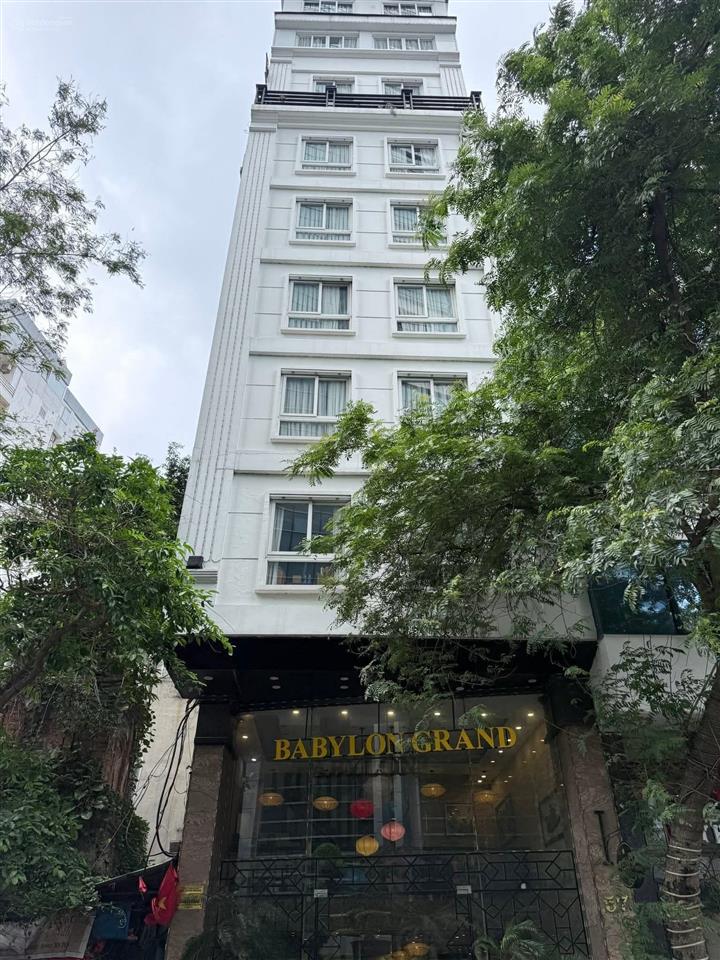 Bán toà khách sạn 12 tầng trung tâm ba đình view hồ trúc bạch  lô góc 3 thoáng  pháp lý đầy đủ