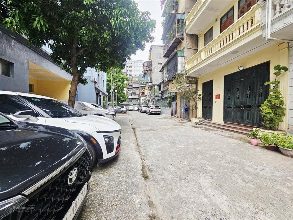Bán nhà pl hoàng quốc việt, cầu giấy 55m  4t mt 5,8m  ô tô tránh  2 mặt thoáng  giá 19,9 tỷ