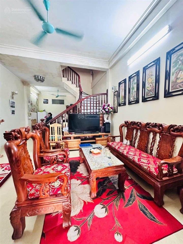 Bán nhà kim giang hoàng mai, 100m2  mt 5m, ô tô vào nhà, 20m ra phố, phù hợp văn phòng, ccmn