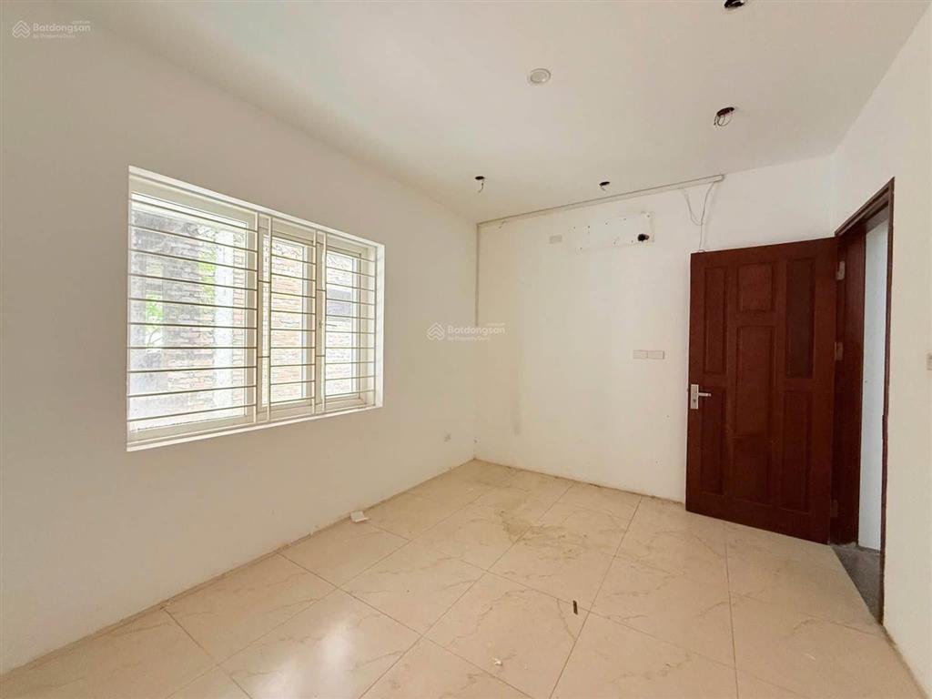 Bán liền kề khu trần bình, cầu giấy 106m2 mt 6,6m  ô tô vào nhà vỉa hè 27,8 tỷ