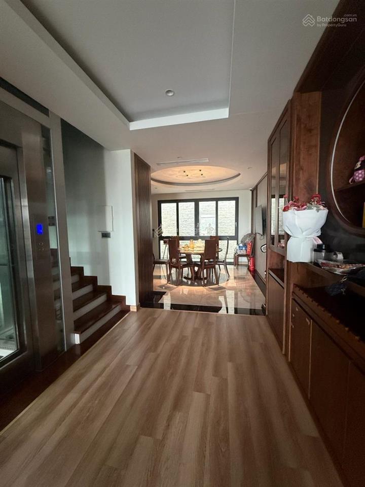 View hồ, thang máy, phân lô, nội thất cực đẹp, ô tô vào nhà 94m  5t  mt 5,5m  nguyễn lân, tx