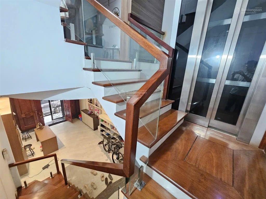 Phân lô pháo đài láng, đống đa 56/60m2 6t lô góc  thang máy  ô tô tránh, kinh doanh giá 24,8 tỷ